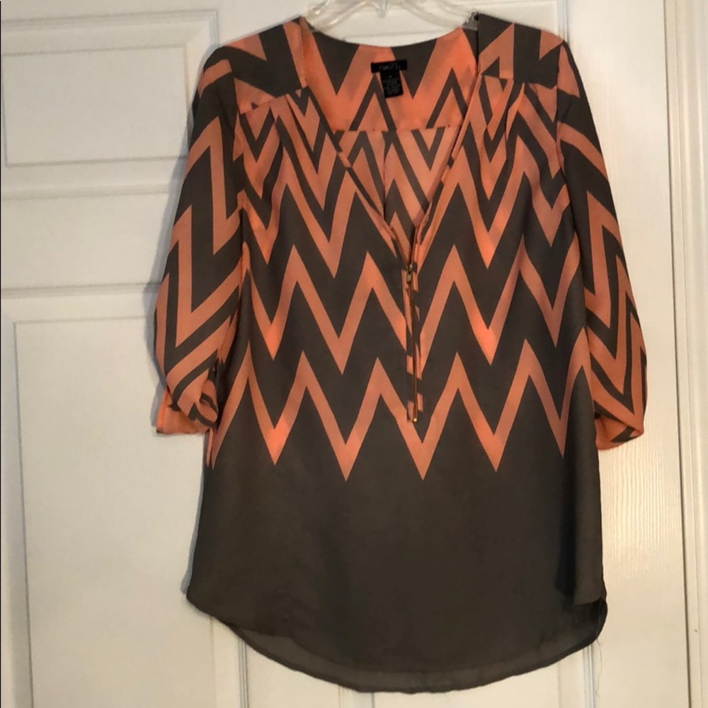 Chevell pattern blouse